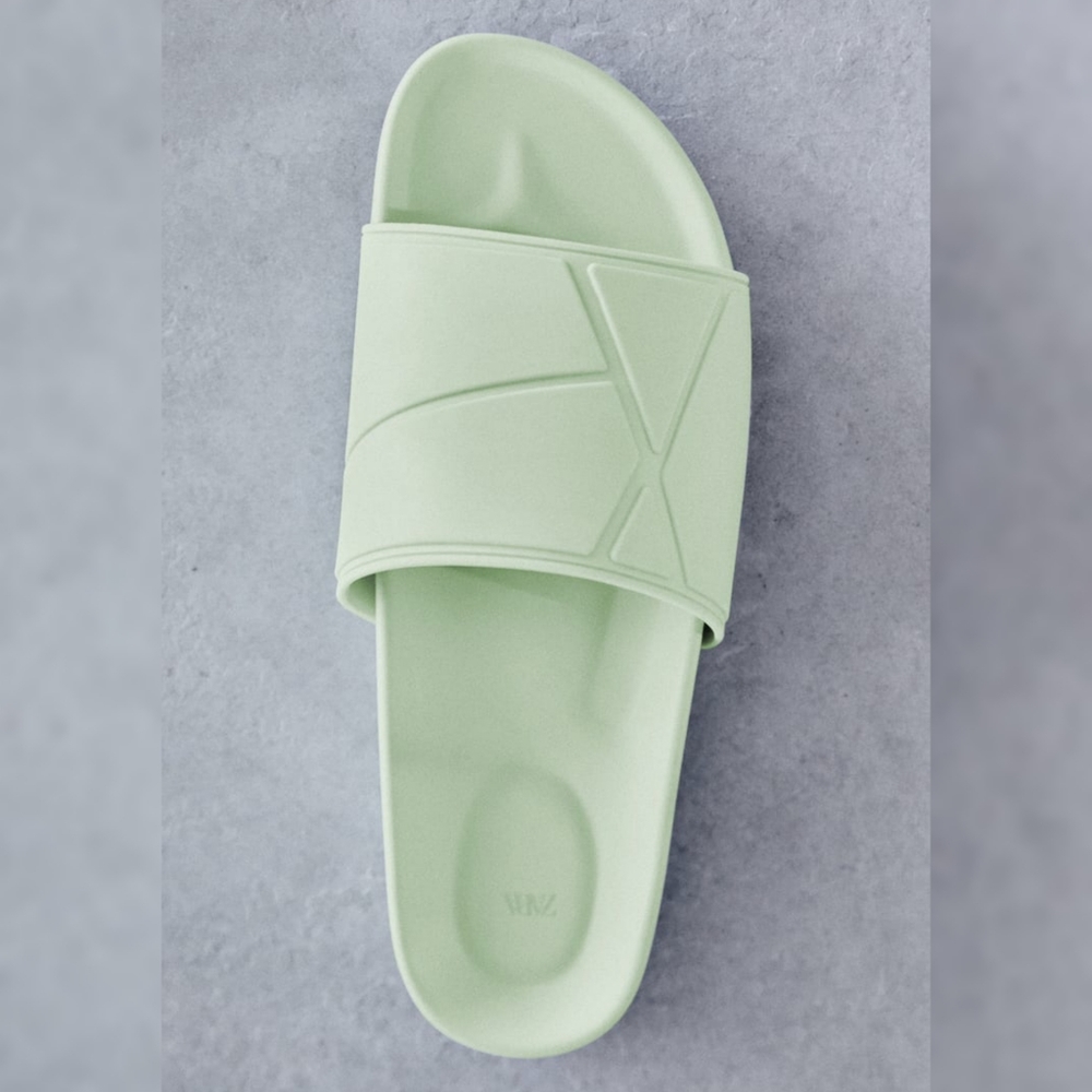 NWT ZARA LOW HEEL SANDALS MINT GREEN - Picture 3 of 8